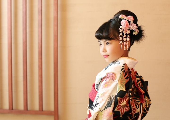 凛とした表情が素敵です

土日祝日など人気のお日にちはお早めにお問合せください
特典やオプション料金、Q＆Aなどはこちら