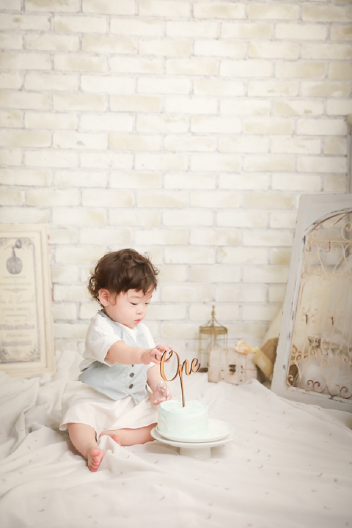 スタジオで思いっきりスマッシュケーキ