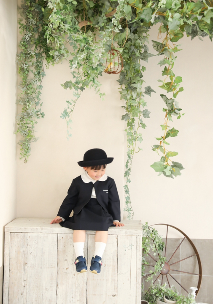 入園の制服は少し大きくてもかわいい