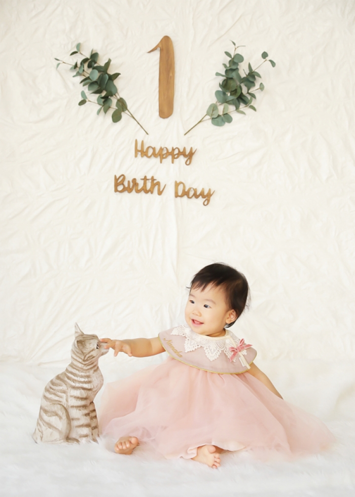 あっという間に小さくなってしまうお気に入りのお洋服も
素敵に可愛く残せます