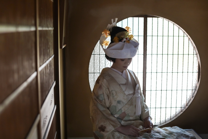 角隠しでしっとり静かな空気感