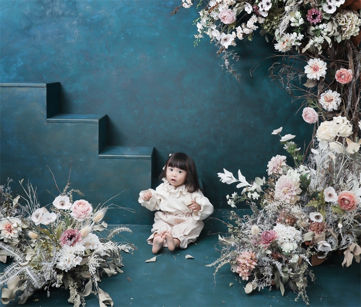 絵本の主人公になったような1枚
お洋服のレンタルもできます