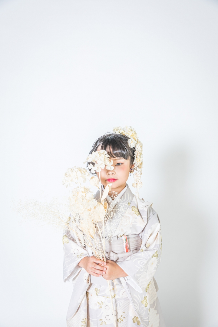 シンプルなお着物でカッコ良く

土日祝日など人気のお日にちはお早めにお問合せください
特典やオプション料金、Q＆Aなどはこちら