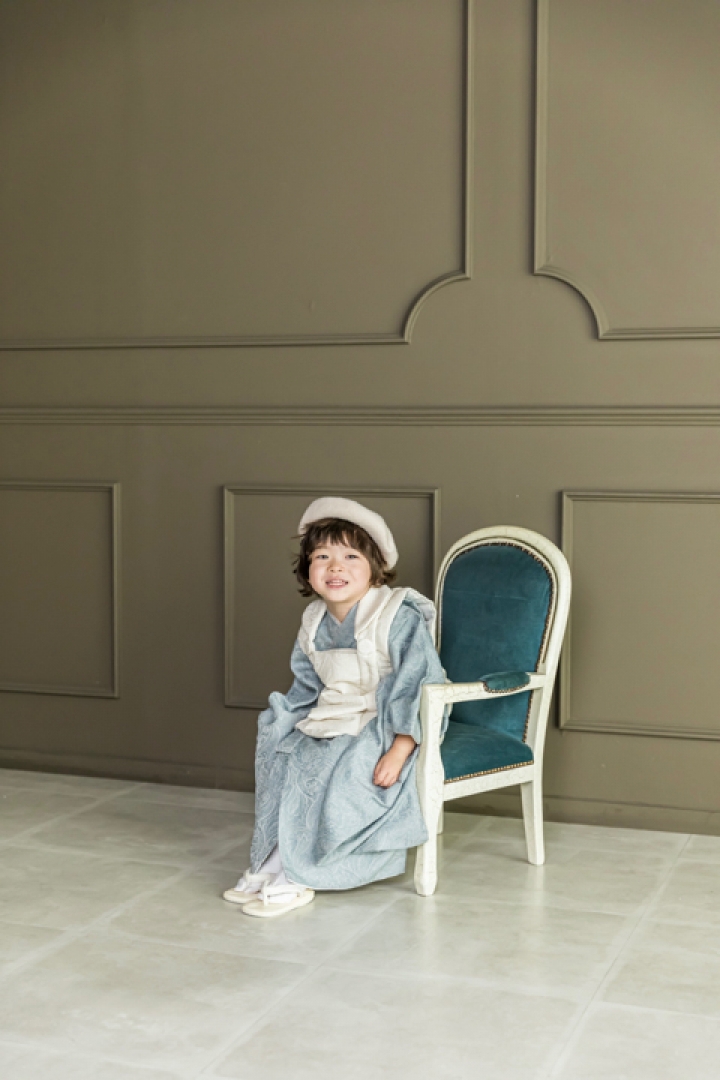 3歳は自由でかわいい姿を
※こちらのお衣装レンタル可能です

七五三レンタル受注会開催！ご予約はこちらから 
2025.8/26-31

受注会にてレンタル早撮り割引
10/31までのご撮影で衣裳40%OFF
