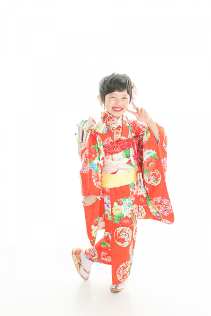 元気いっぱい いつもの笑顔で
七五三レンタル受注会開催！ご予約はこちらから 
2025.8/26-31

受注会にてレンタル早撮り割引
10/31までのご撮影で衣裳40%OFF