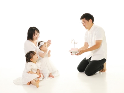 ベビーカラーケーキファミリープラン